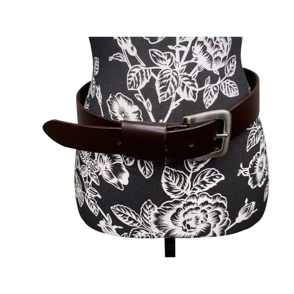 Brown Genuine Leather Belt Men’s Medium Silver Buckle Minimalist Boho Bohemian